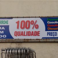 LONA 450 g FIO 1.000 X 1.000 COM IMPRESS�O DIGITAL EM ALTA DEFINI��O, REFOR�O NAS LATERAIS E INSTALA��O DE ILH�S. 