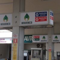 Aplica��o de adesivos transl�cidos no Spreder de Posto